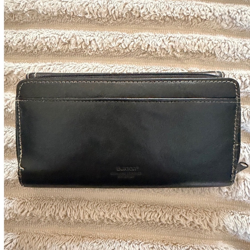 Buxton Women Leather Tri-Fold Clutch Wallet Black Contrast Stitching - Picture 2 of 8
